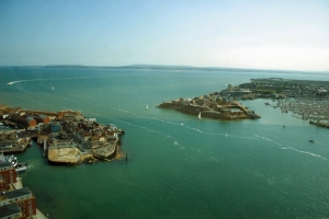 2009-06-04---Spinnaker-Tower-and-Gunswharf